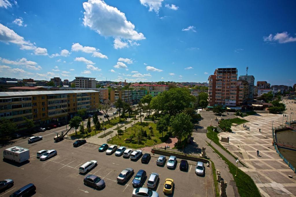 Hotel Delta 4 Тулча Экстерьер фото