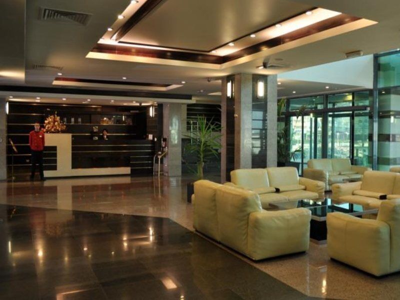 Hotel Delta 4 Тулча Экстерьер фото